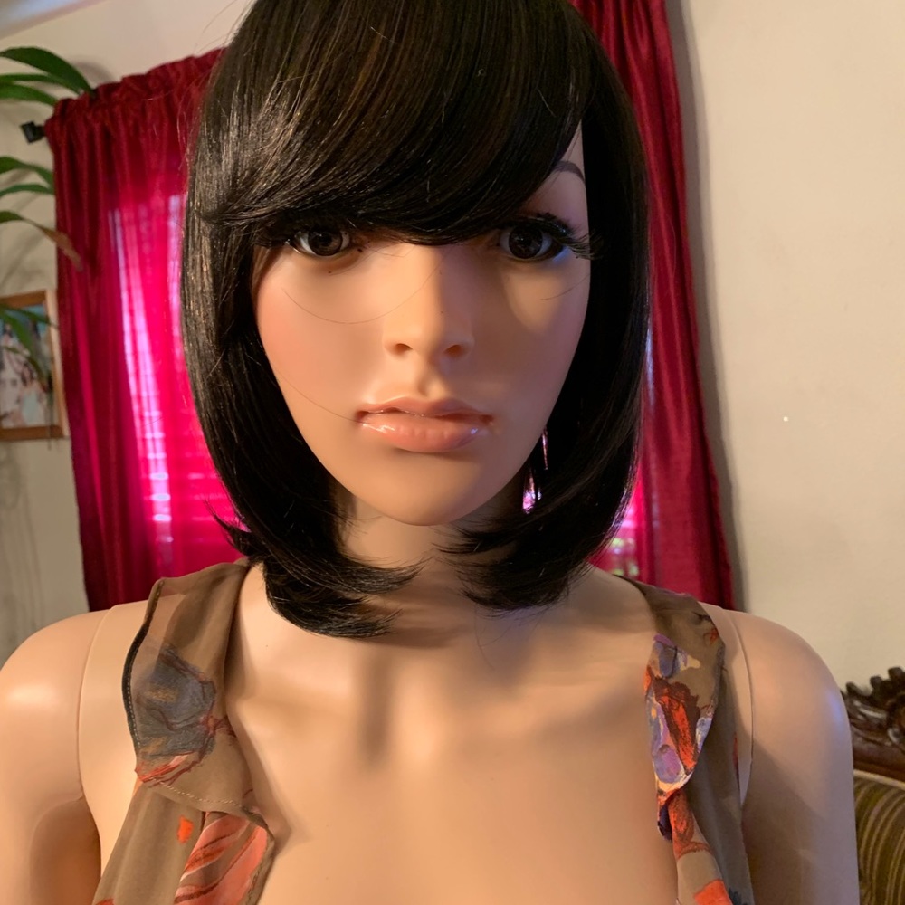 A bob wig